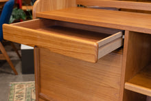 Load image into Gallery viewer, Vintage Record/Liquor Cabinet
