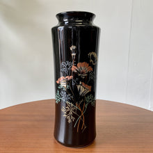 Load image into Gallery viewer, Vase (Japan)
