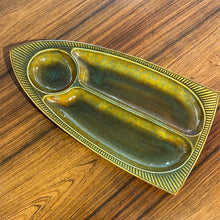 Load image into Gallery viewer, Vintage Sunburst Canada Ceramic Serving Tray

