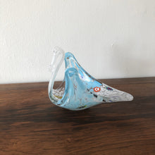 Load image into Gallery viewer, Art Glass Swan
