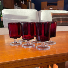 Load image into Gallery viewer, 1970s Luminarc Cavalier Wine Glasses in Ruby - set of six
