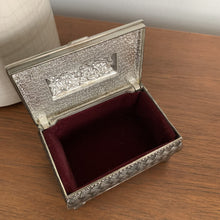 Load image into Gallery viewer, Vintage Jewelry Box
