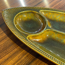 Load image into Gallery viewer, Vintage Sunburst Canada Ceramic Serving Tray

